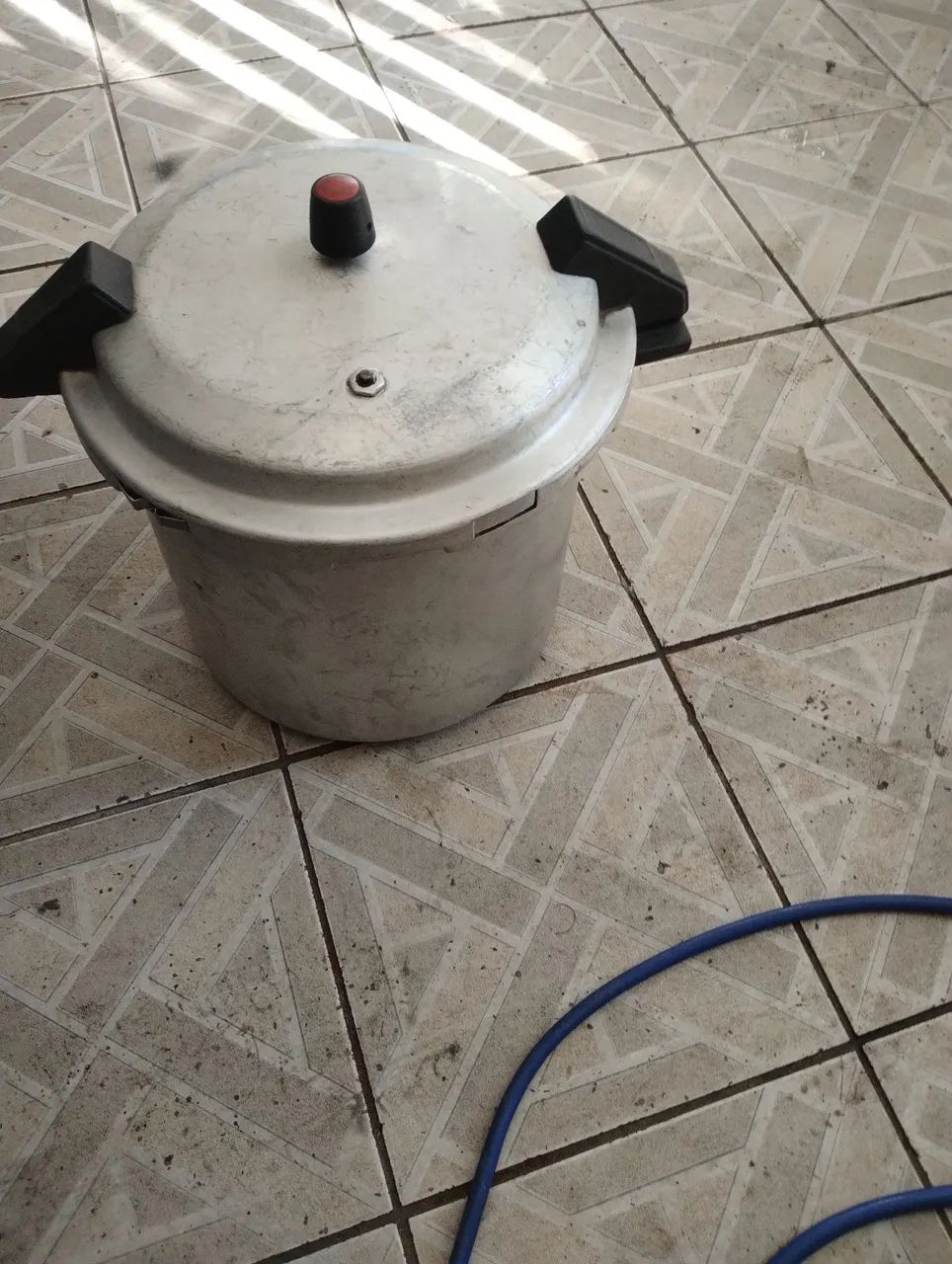 Panela de pressão industrial 20l rochedo  - Foto 2