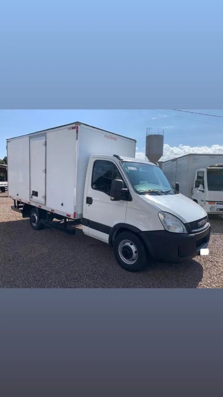 Frete (61) 9 9981/ 0316