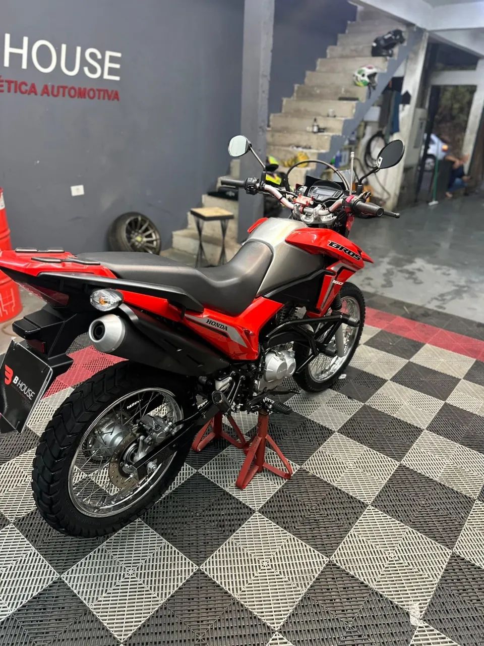 A Bros mais nova do Brasil  - Foto 3