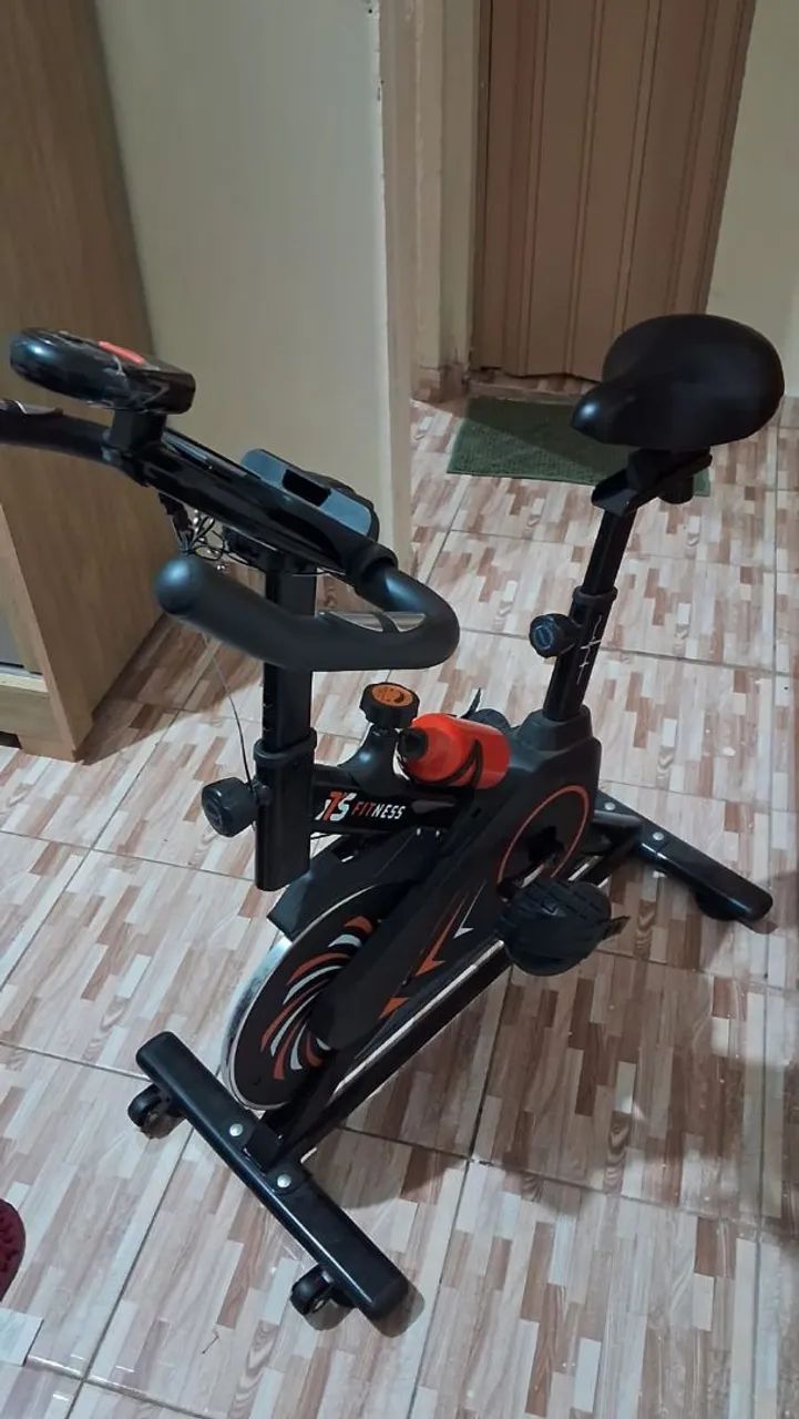 Bicicleta ergometricq nova