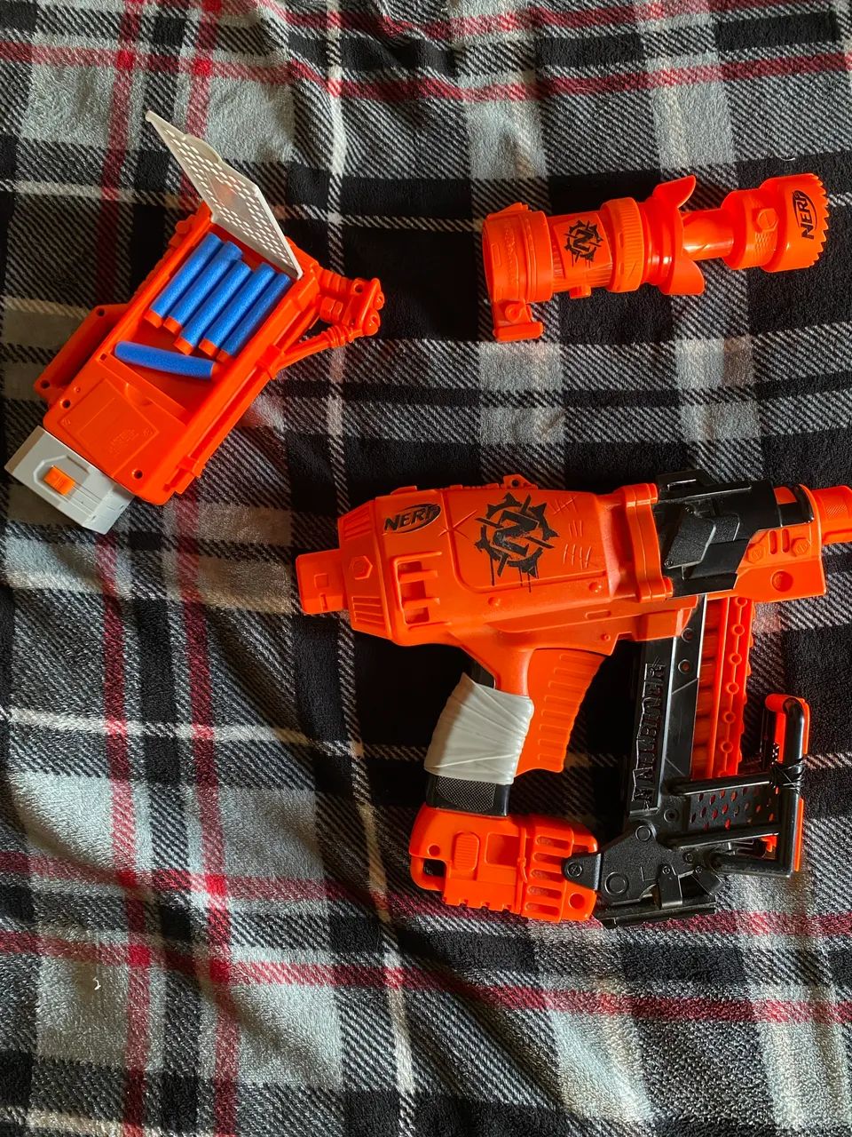 Nerf Zombie Strike Nailbiter - Foto 3