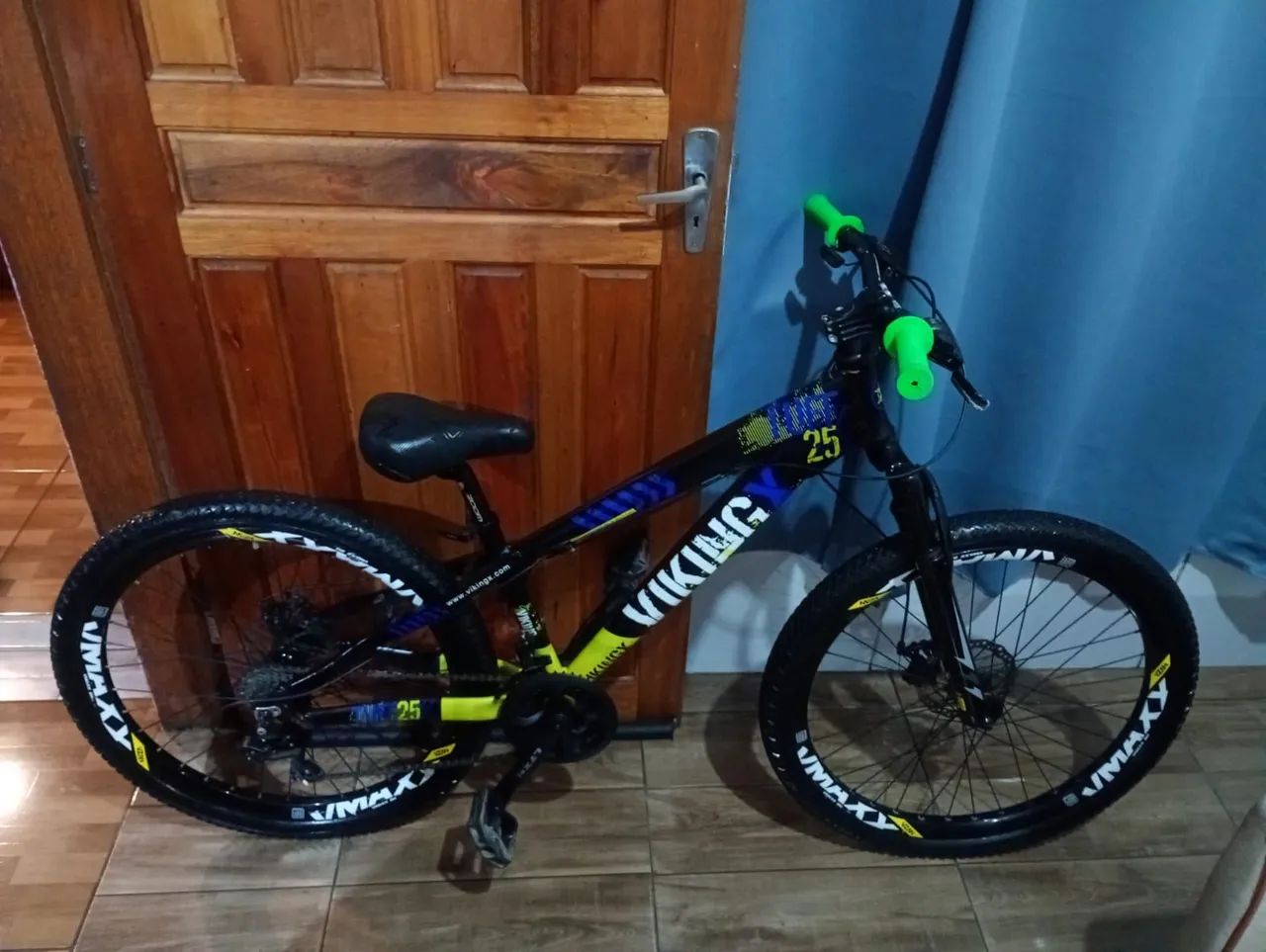 Bicicleta aro 26 viking seminova  - Foto 4