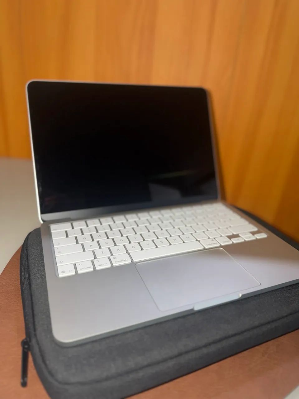 Macbook neo novo prata - Foto 2