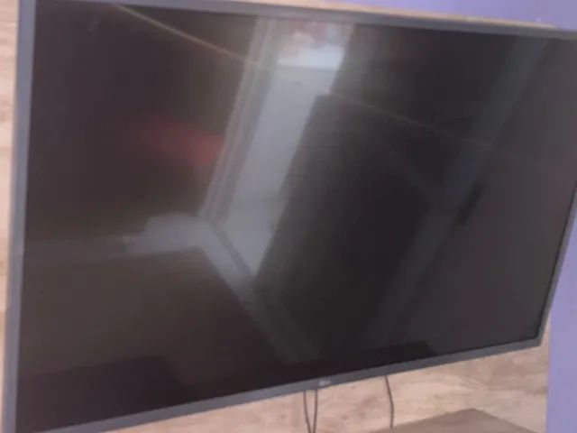 Vendo tv 42 polegadas.