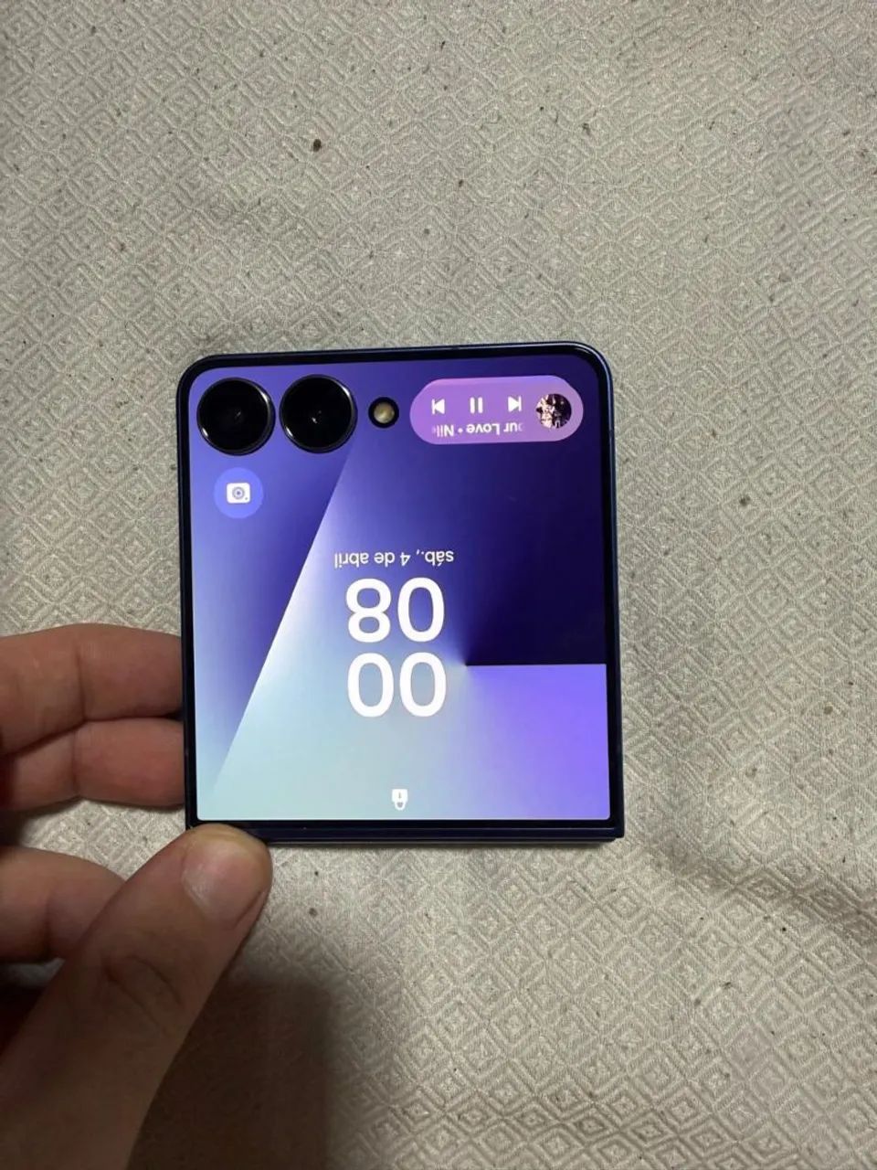 Z Flip 7 - Foto 2