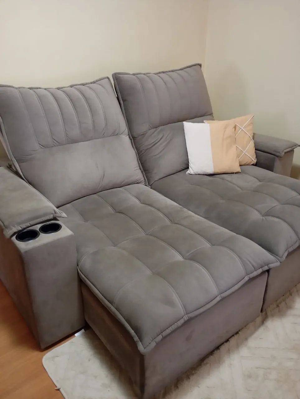 Sofá super confortável com pillow top