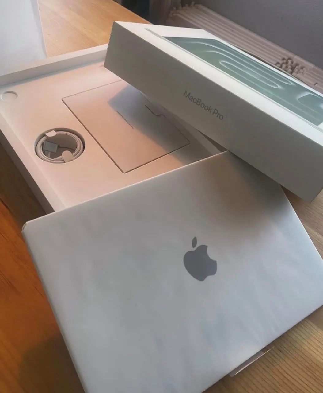 MACBOOK PRO 14-INCH | M5 PRO  - Foto 2