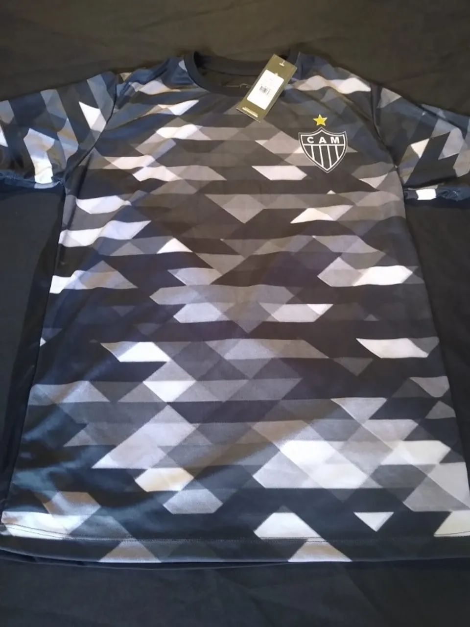 Camisa LICENCIADA Formas Geometricas Atlético Mineiro - Foto 5