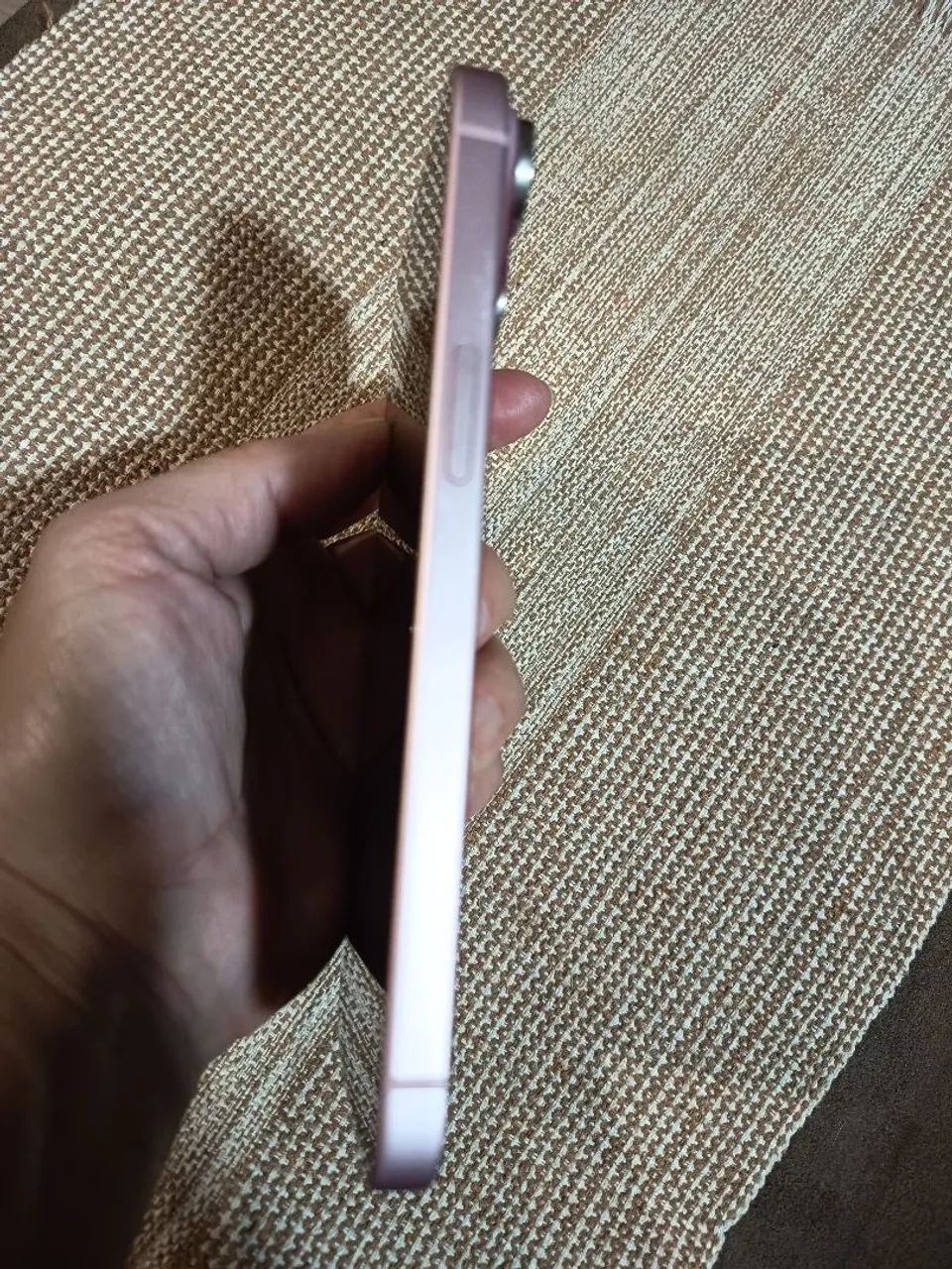 iPhone 15 rosa 128gb usado  - Foto 5