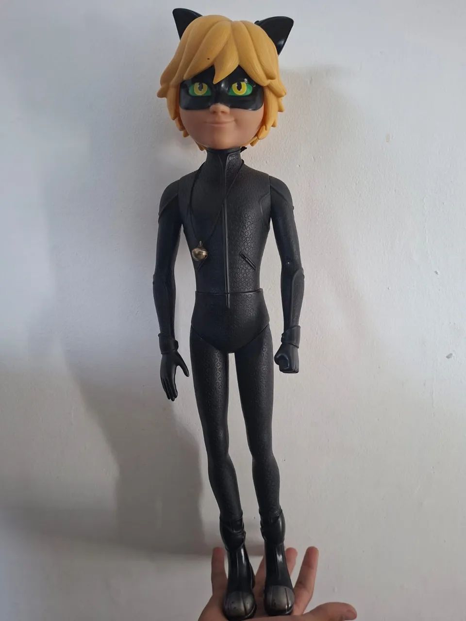 Boneco cat noir 
