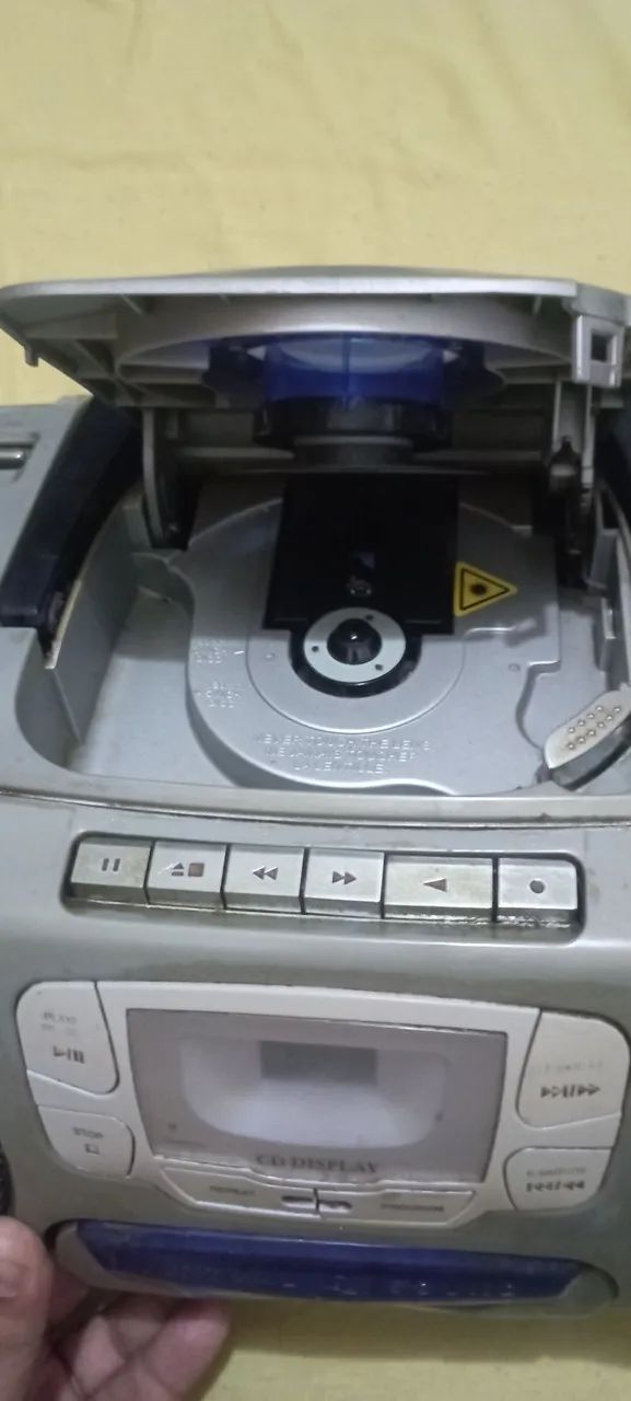 **Baixei** Micro system compacto Diplomat - Dp3020 (só funciona FM) - Foto 3