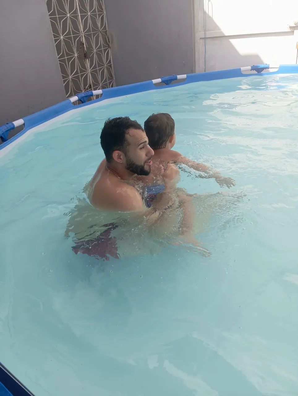 Piscina 7;500 litros