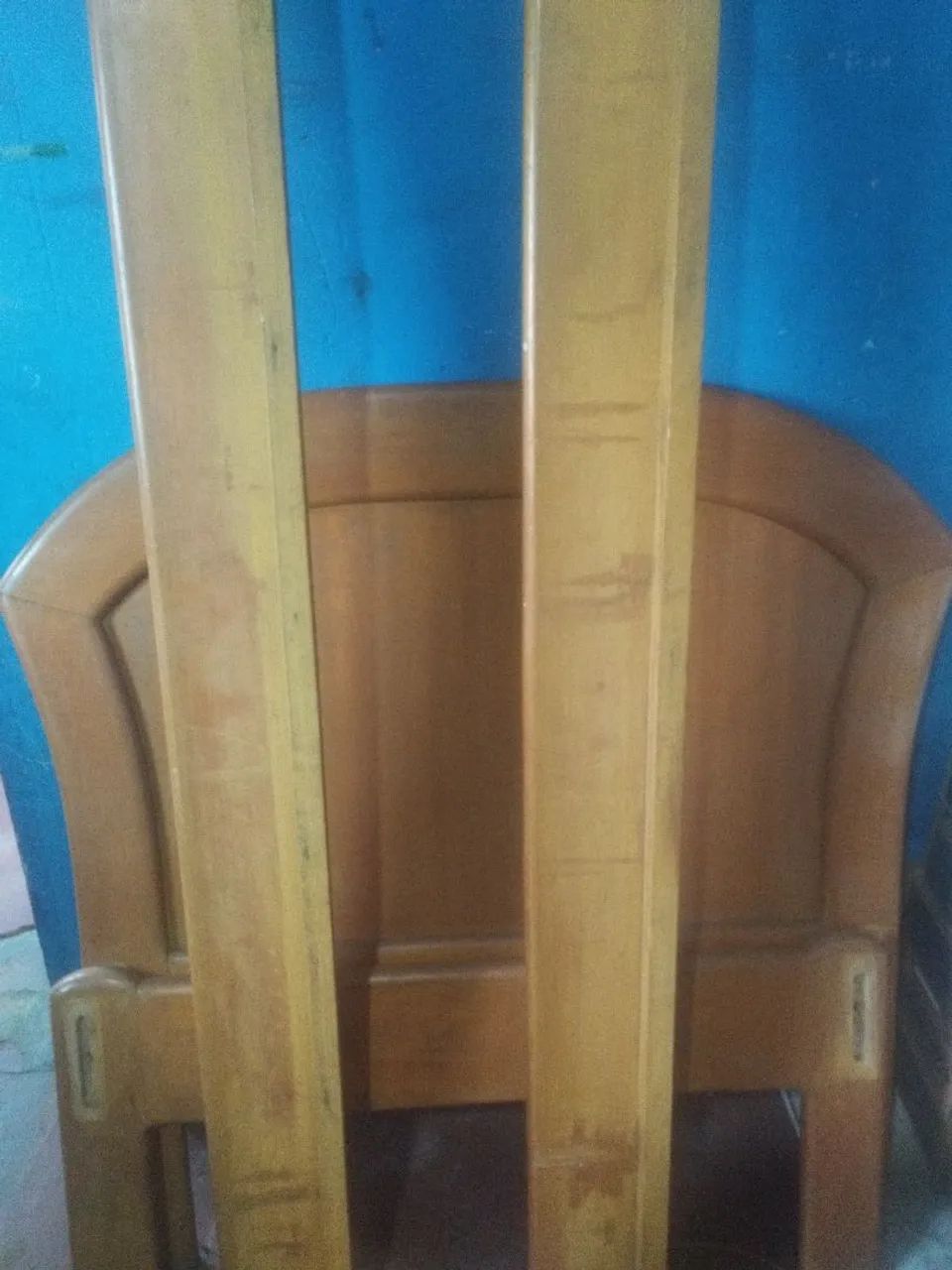 Cama solteiro.