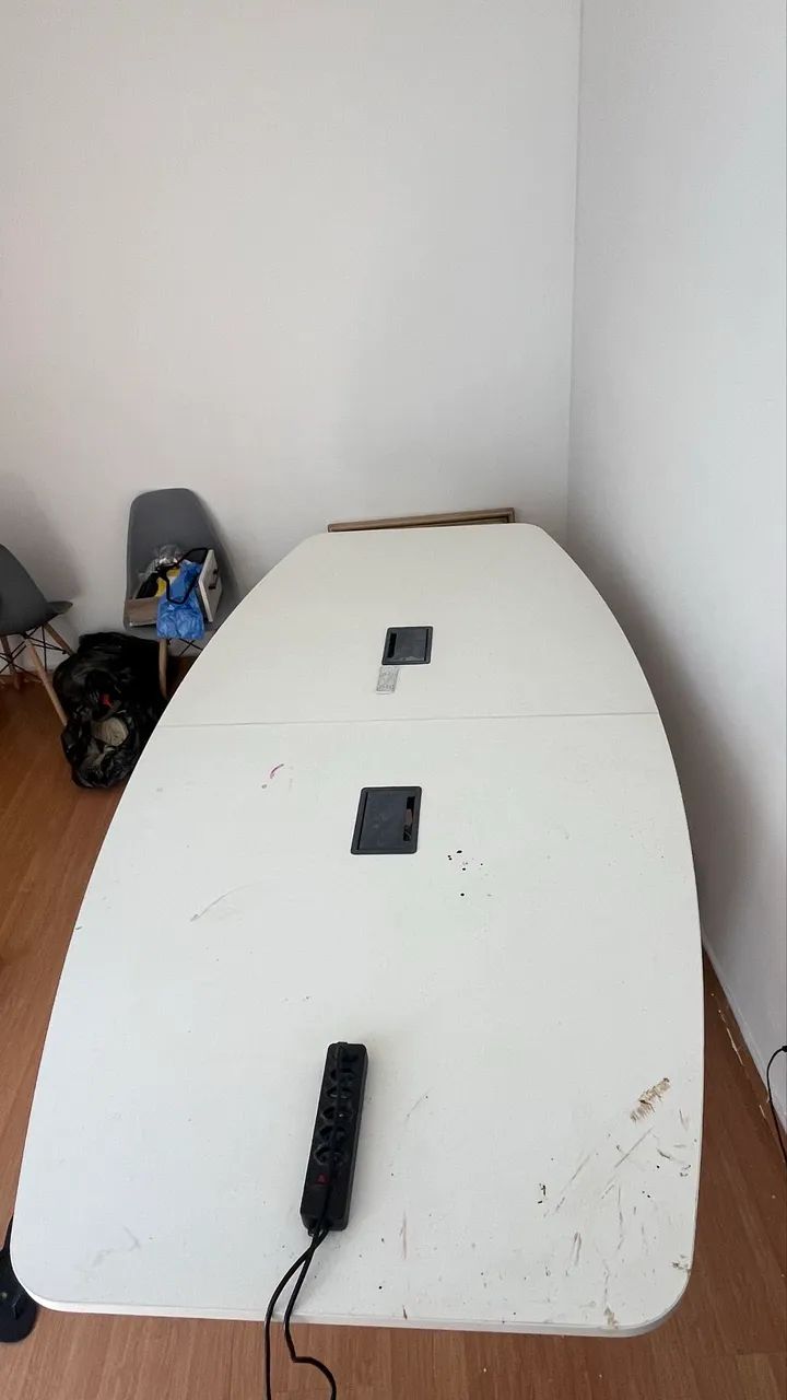 Mesa até 12 lugares, tipo escritório  - Foto 2