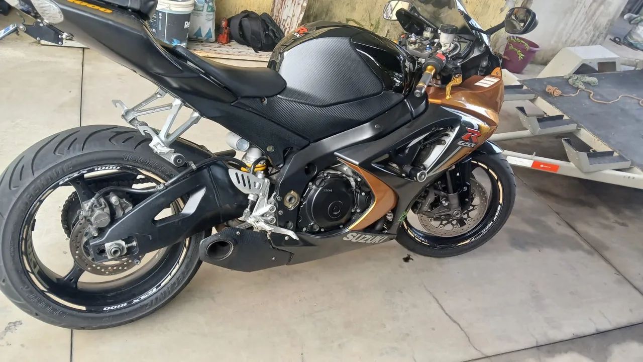 Suzuki GSX-R 1000 - Foto 4