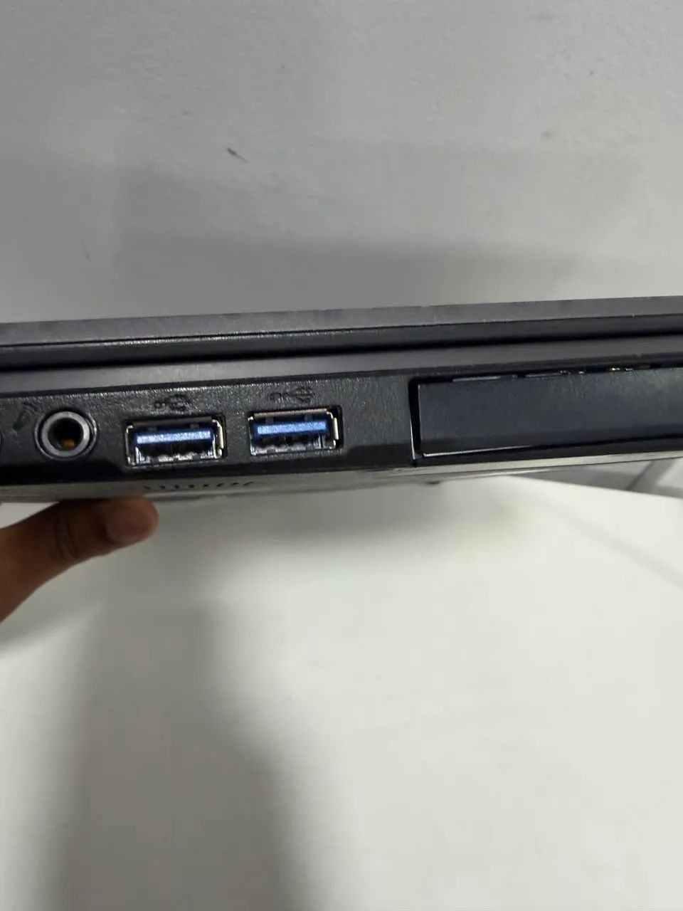 Notebook Fusitsu Lifebook E754 15 4gb Ssd128gb - Foto 4