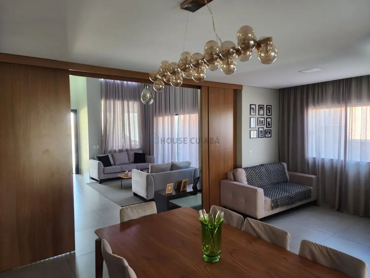 Casa Térrea com Mesanino e Porão no Villa Jardim