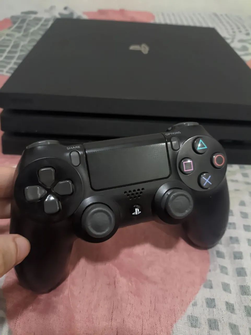 PS4 Pro 1TB completo com caixa - Foto 2