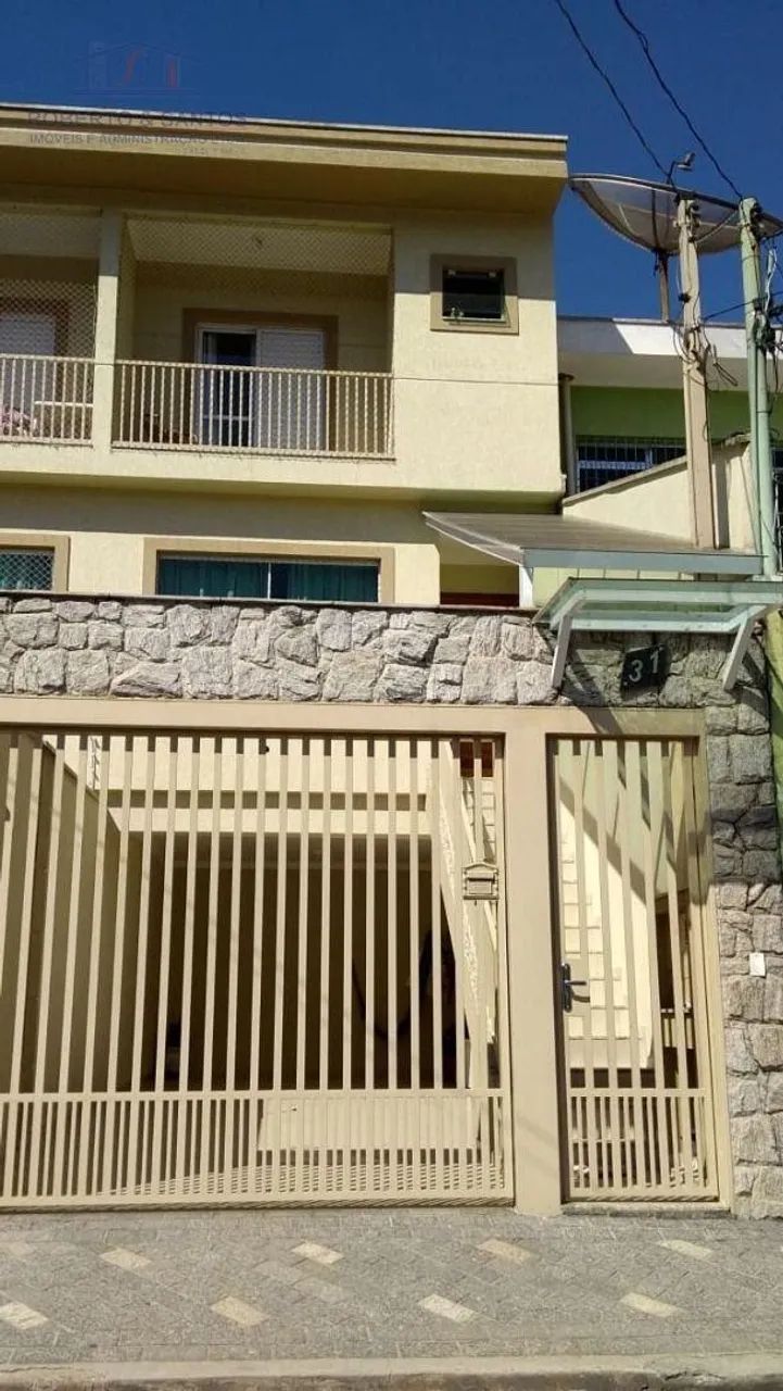 Casa Sobrado em Vila Clarice - São Paulo