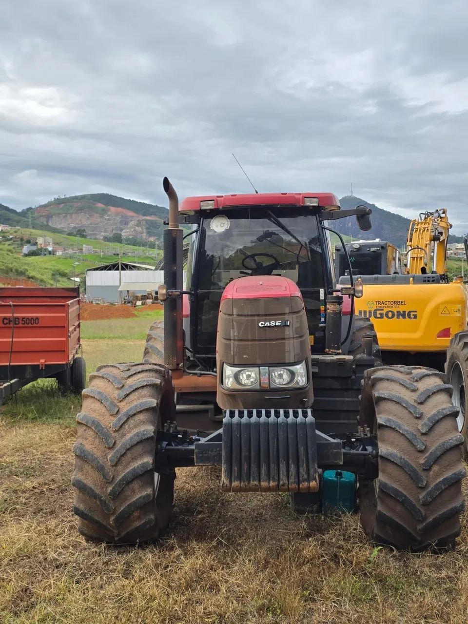Trator - Foto 2