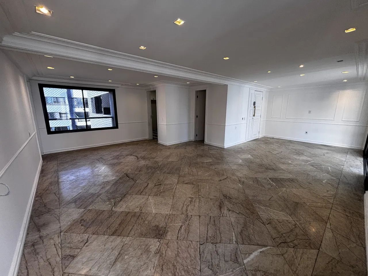 Foto do anúncio de Apartamento 186m² com Vista para o Mar no Mucuripe | Fortaleza em Mucuripe, Fortaleza