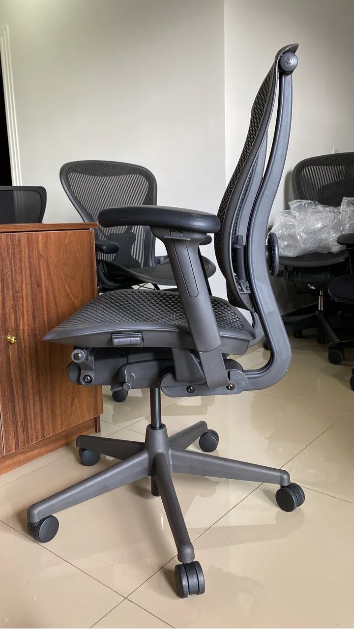 Cadeira Herman Miller Celle Completa - Foto 3