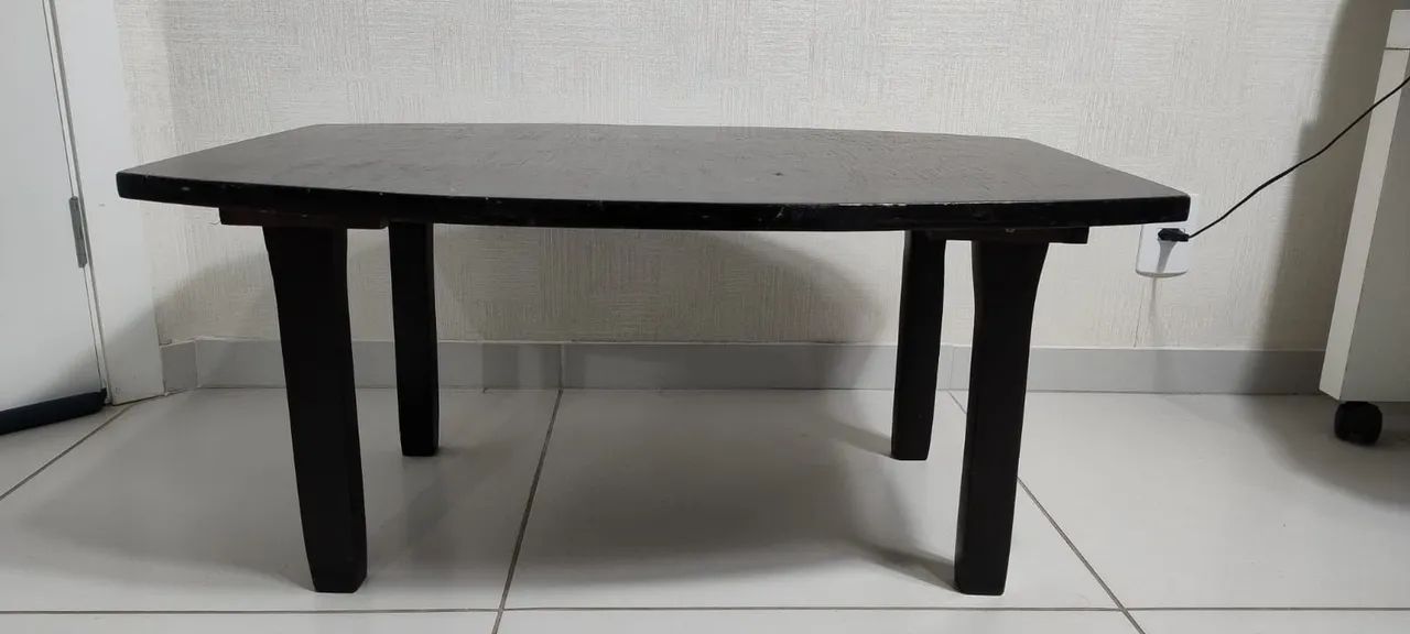 Mesa de centro de madeira