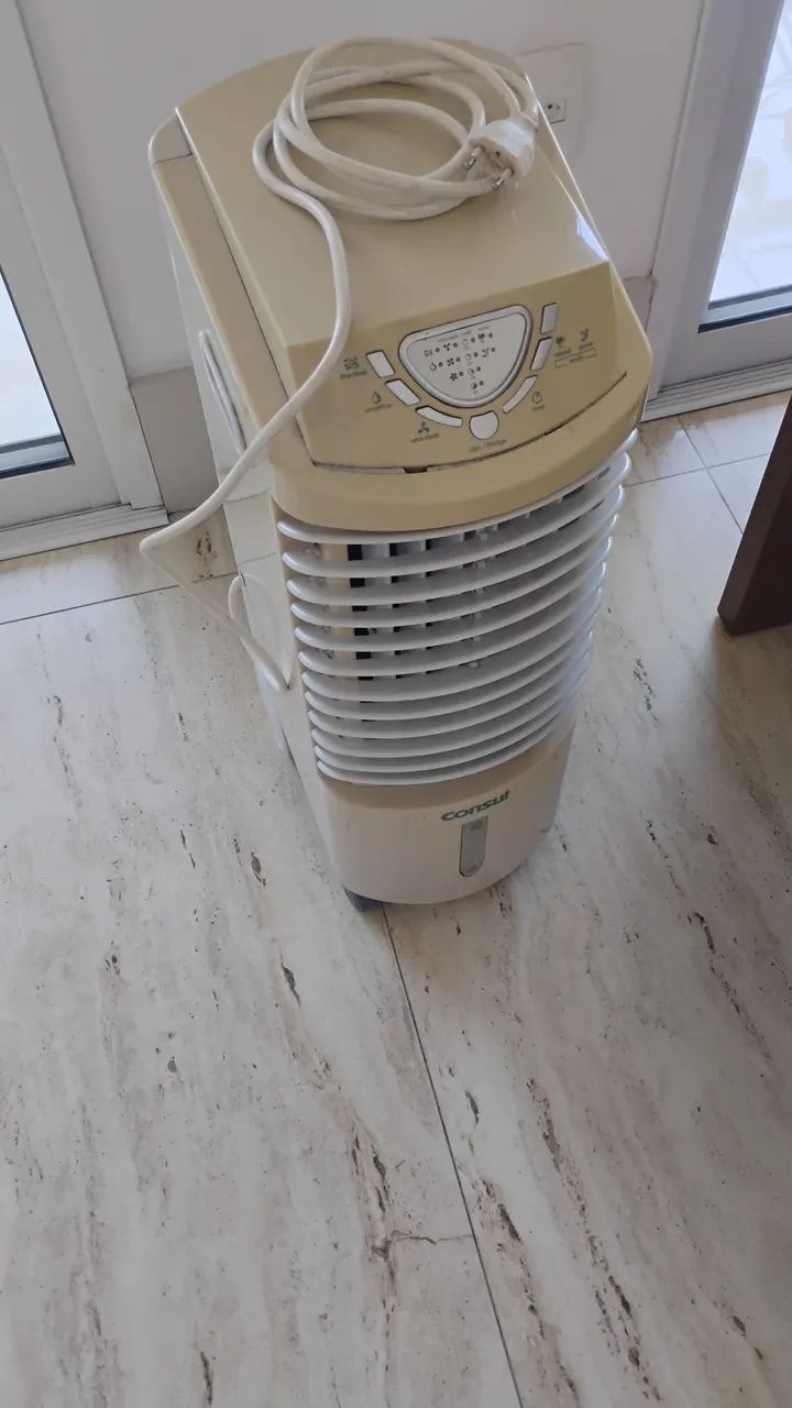 Umidificador de ar Consul com defeito 