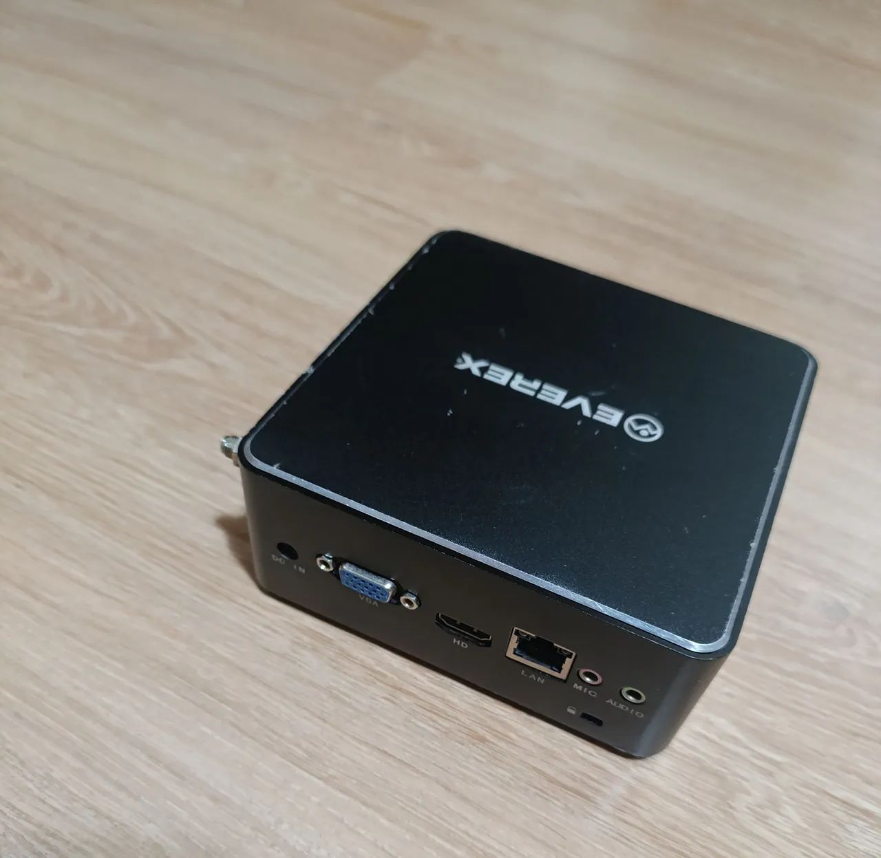 Mini PC Everex i3 8GB RAM | SSD 480GB | 100% Funcional - Foto 2