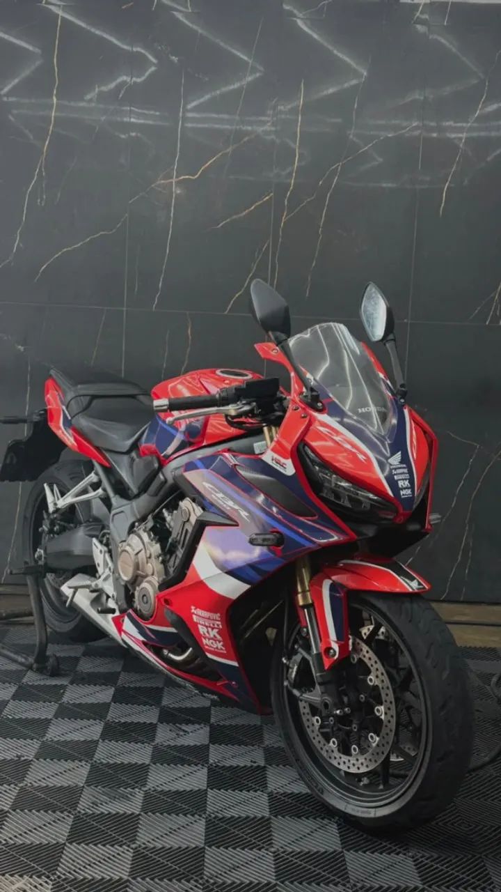 CBR 650R 2022  - Foto 5