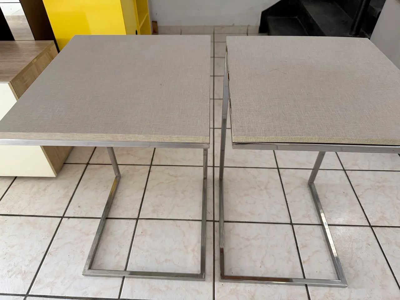 2 mesas de canto em inox  - Foto 2