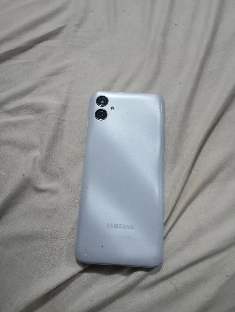 Celular pra conserto 