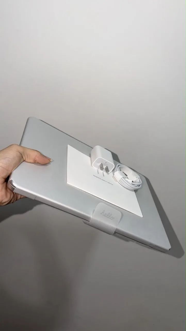 MacBook Air M5 
