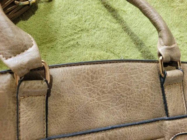 Bolsa Feminina de Couro com Alça - Foto 4