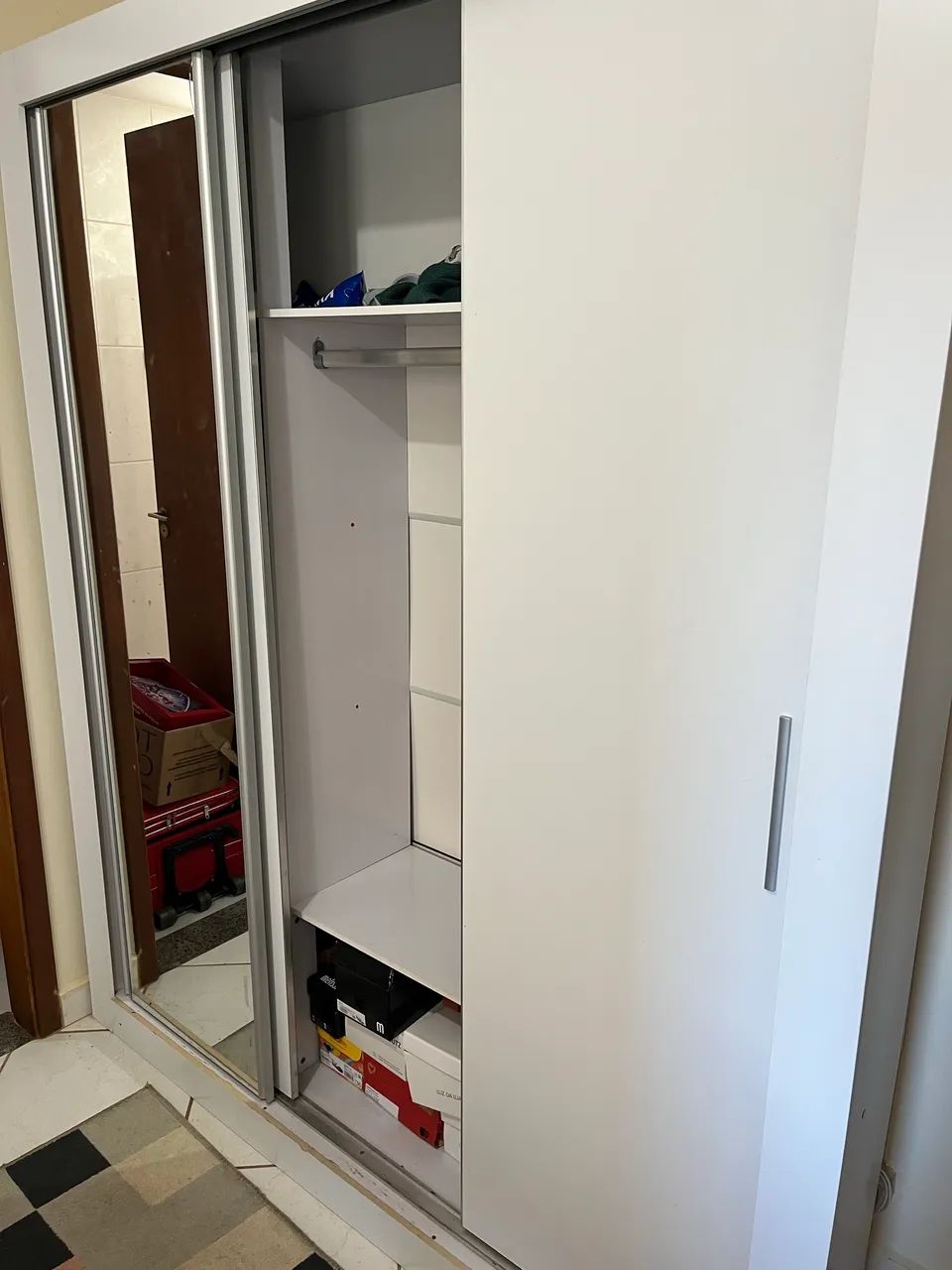 Guarda roupa solteiro 