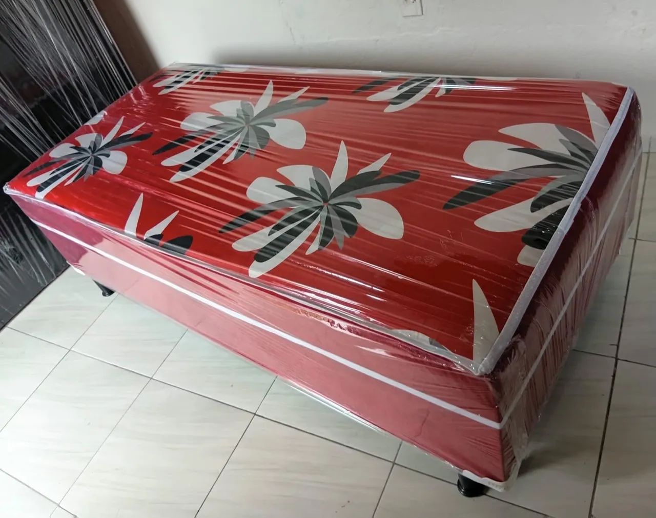 Cama box solteiro nova de mola confortável 350$ Entrega grátis  - Foto 3