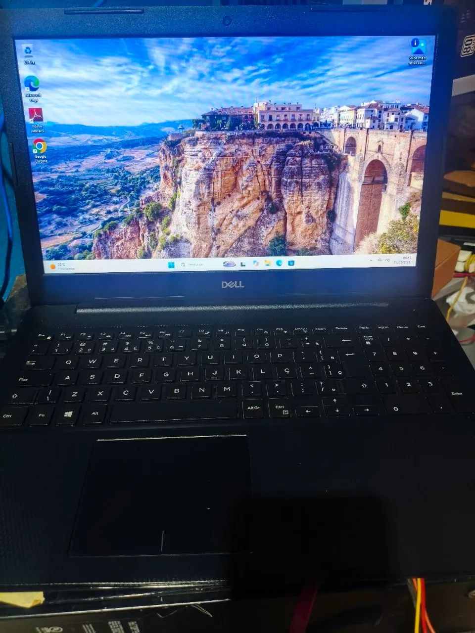 Notebook Dell Core i5 8°Geração/ SSD 240GB/ 8GB/