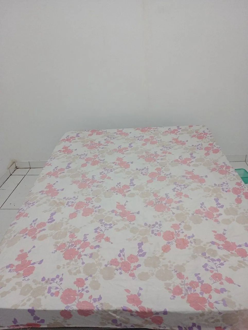 Vende-se Cama de Casal 