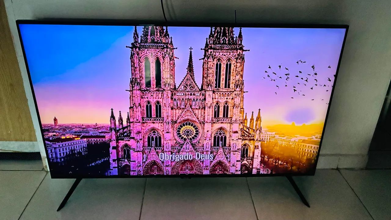 Smart Tv 50 polegadas Samsung com comando de voz - Foto 2