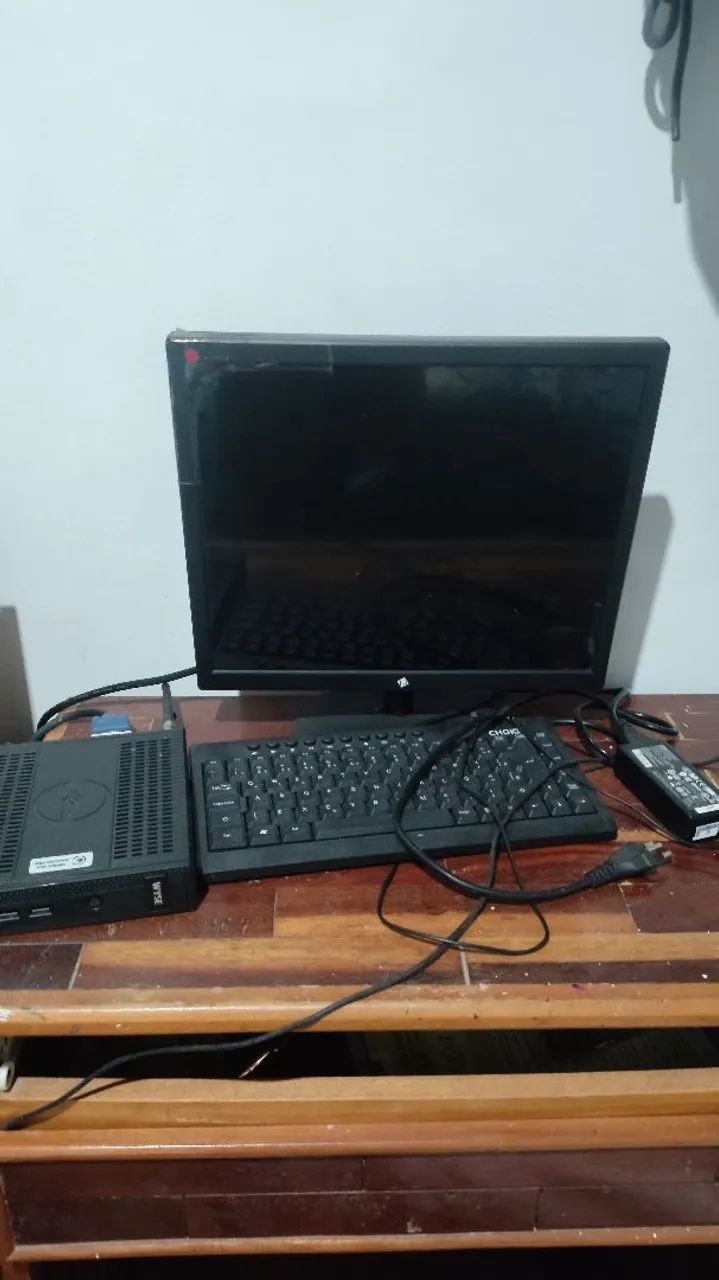 Vendo pc barato .
