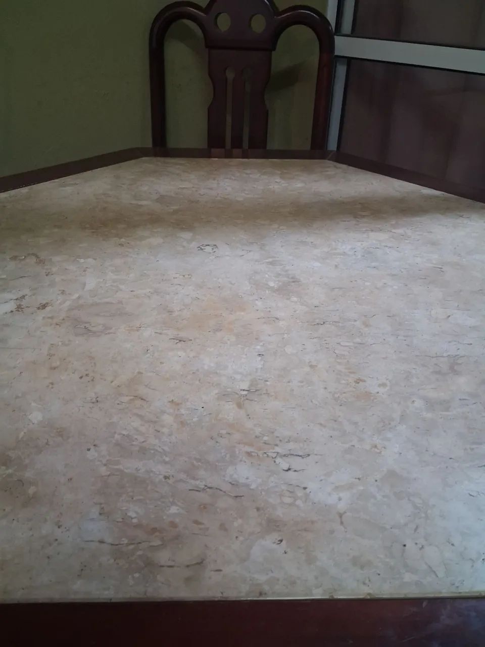 Mesa com 4 cadeiras td em madeira  - Foto 2