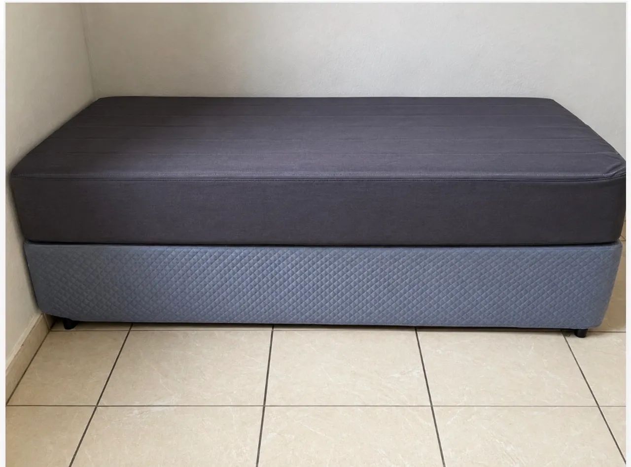 Cama box