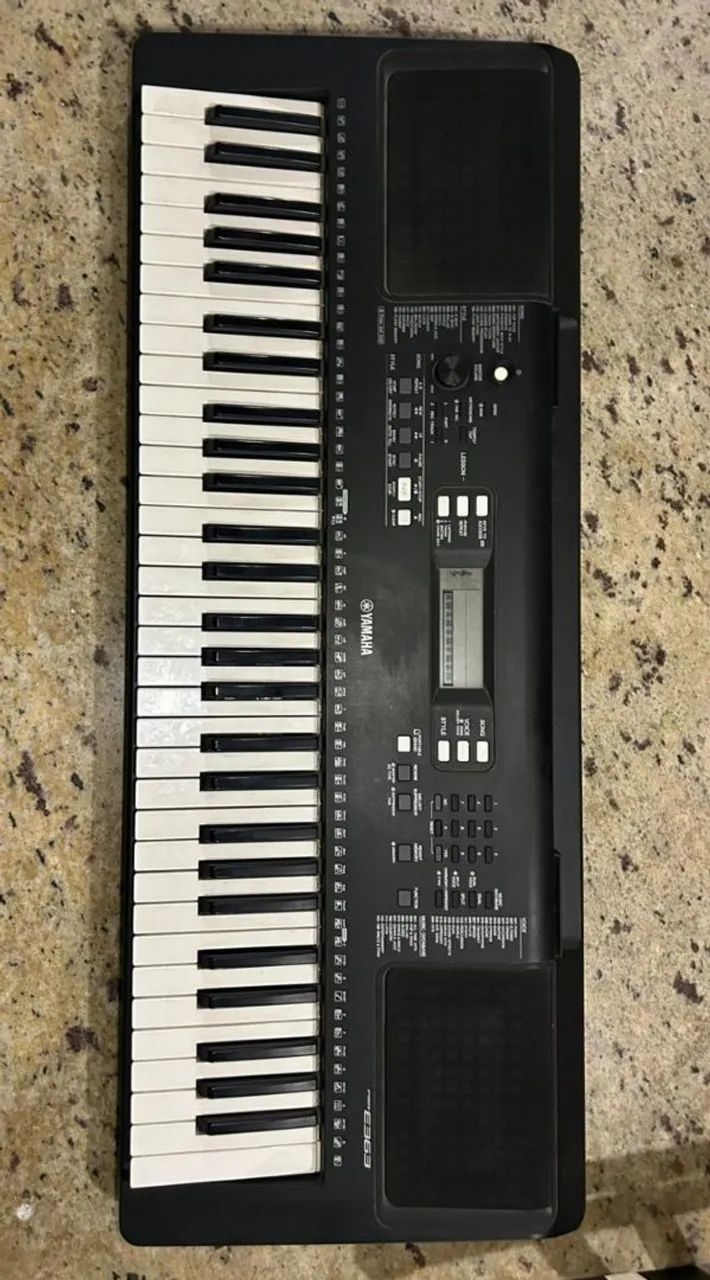 Teclado Sintetizador Yamaha PSR E363 - Instrumentos musicais
