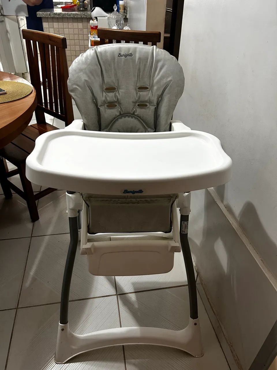 Cadeira alimentação  - Foto 2