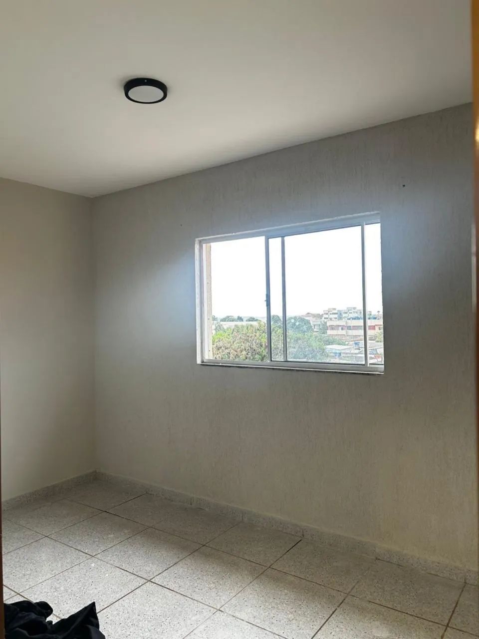 Lindo apartamento em excelente avenida comercial - Foto 5