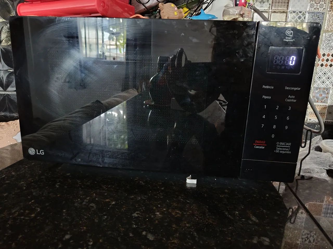 Microondas LG 18 litros  - Foto 2