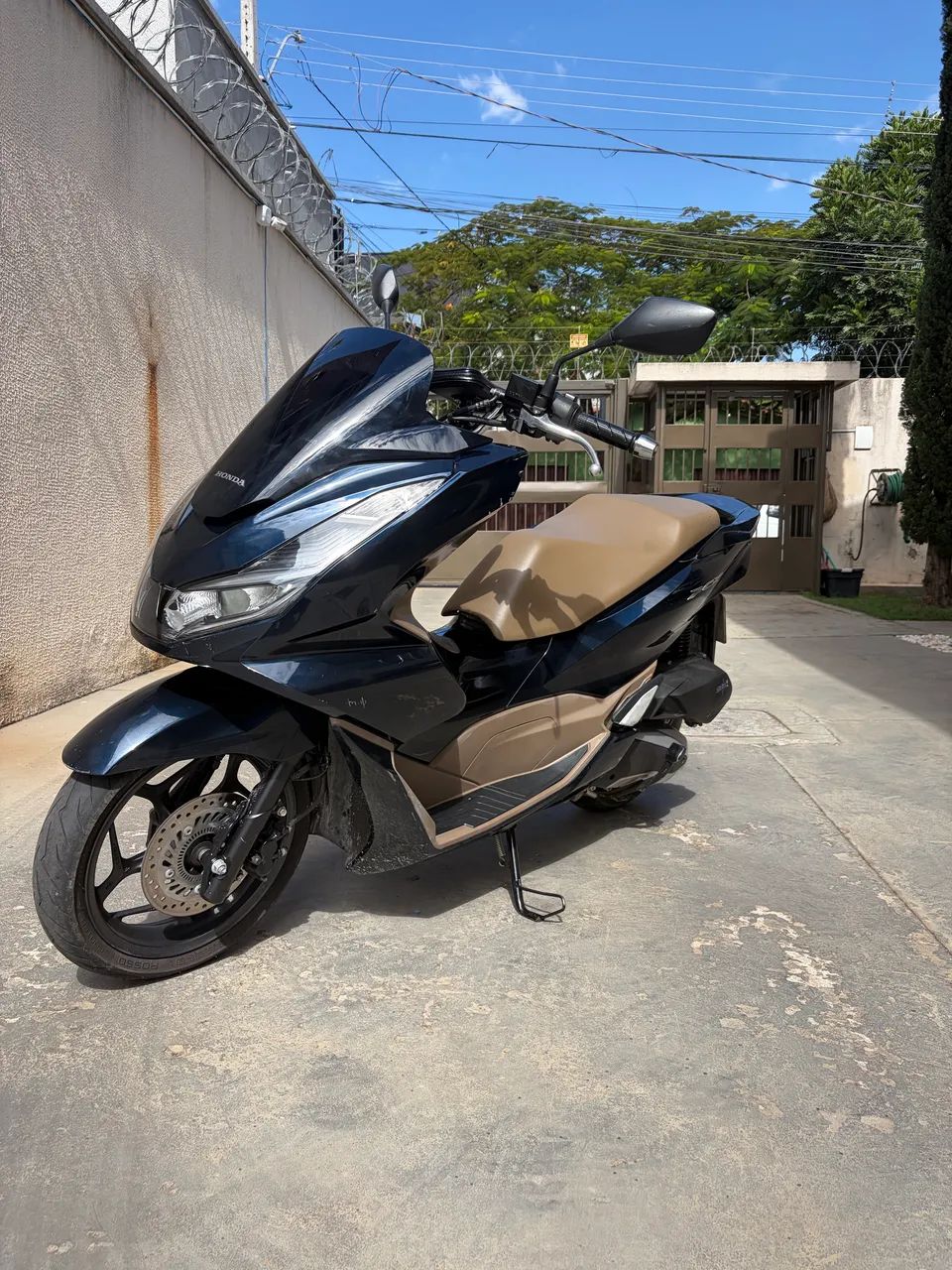 Honda PCX DLX 160 25/25