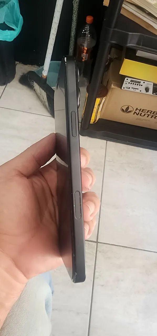 Iphone 16 plus  - Foto 4