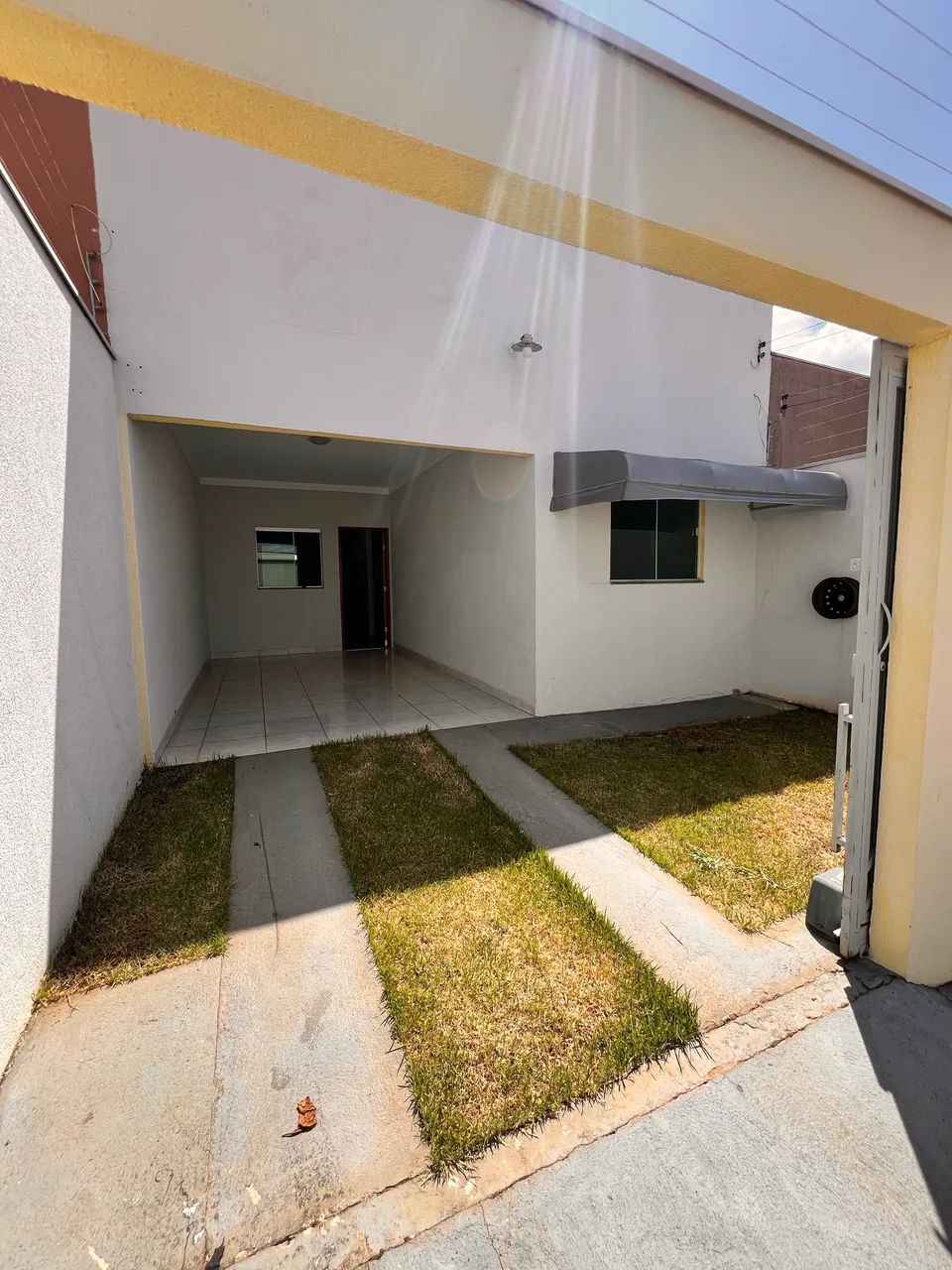Casa dois quartos alugar Flor do cerrado Anapolis 