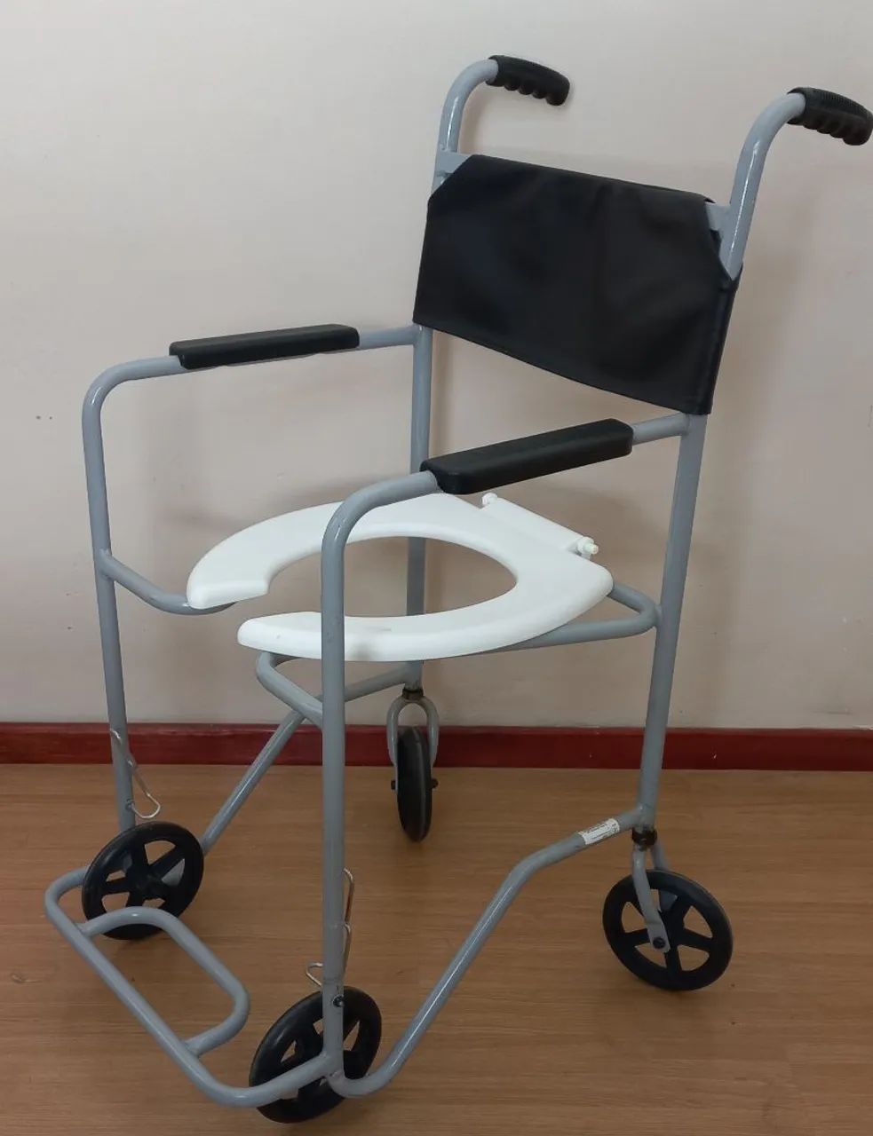 Cadeira Higiênica ( Novinha )